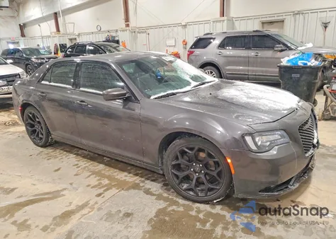 2019 Chrysler 300 S from USA, damaged, VIN 2C3CCABG8KH628735